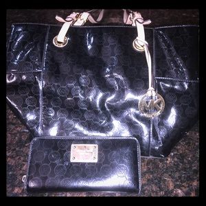 MK Purse black shiny Tote bag & Wallet (used)